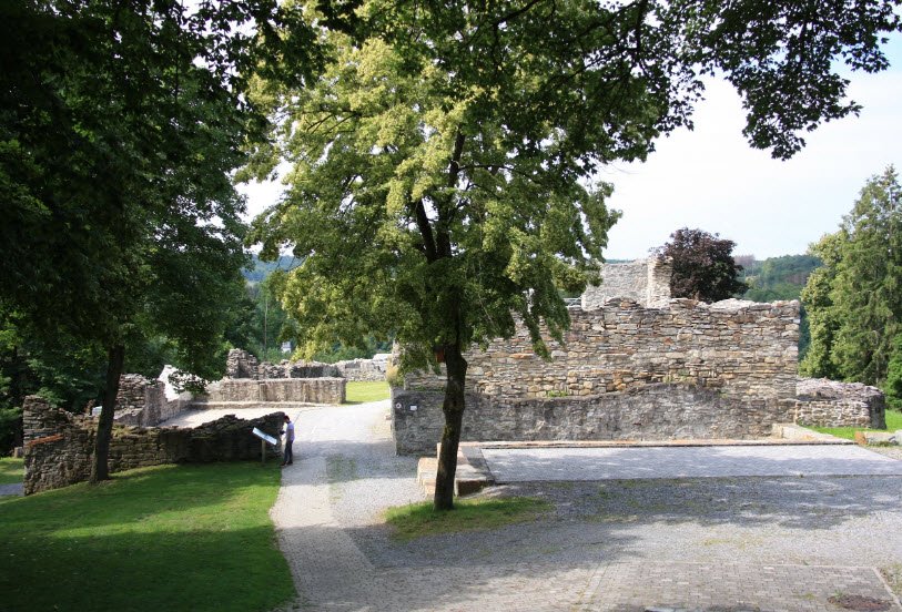 Burgruine Ringelstein, Germany